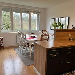 https://maison-entre-terre-et-mer-dineault.inbrittany.com